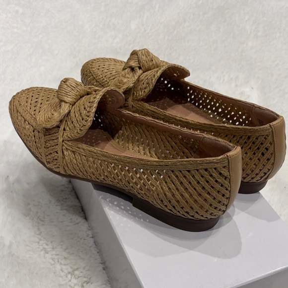 Charles David Women's Woven Brown Loafers,size 10. - Picture 6 of 17